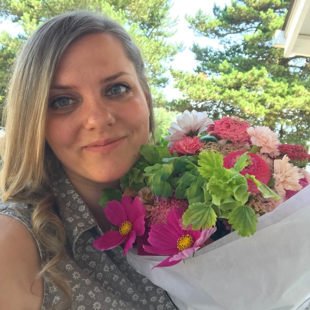 Meet your Posher, Charissa